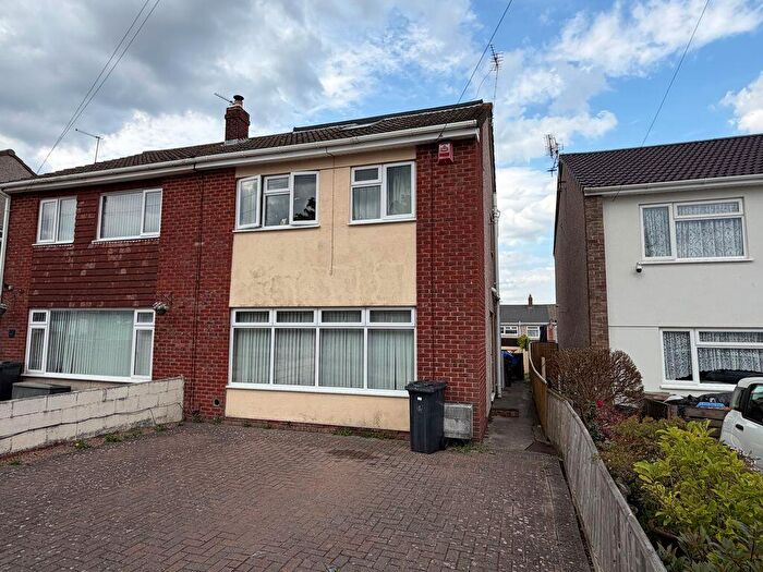 4 Bedroom Semi-Detached House For Sale In Derricke Road, Stockwood, Bristol, BS14
