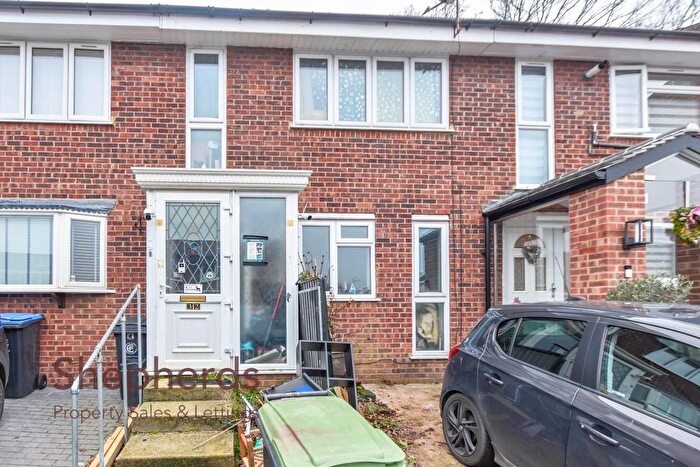 3 Bedroom Terraced House For Sale In Barnard Acres, Nazeing, EN9