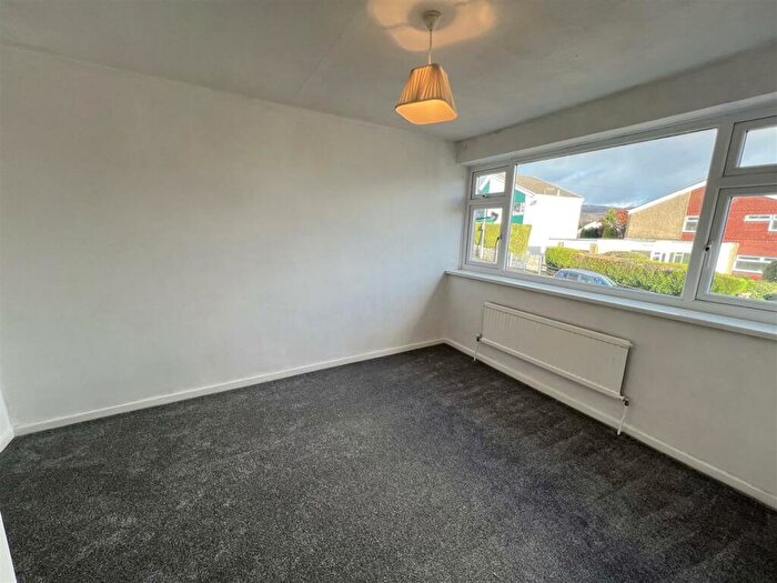 3 Bedroom Terraced House For Sale In Fair Oak Close, Aberdare, CF44