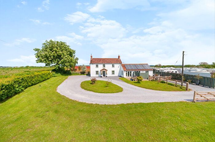 4 Bedroom Detached House For Sale In Othery, Bridgwater, TA7