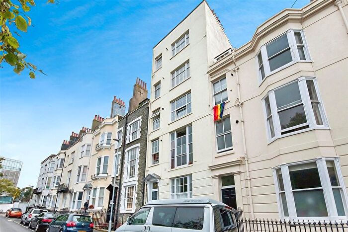 1 Bedroom Flat To Rent In Dorset Gardens, Brighton, BN2