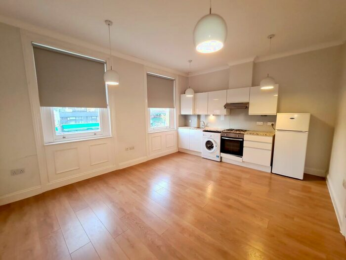 1 Bedroom Flat To Rent In Caledonian Road, Islington, N1