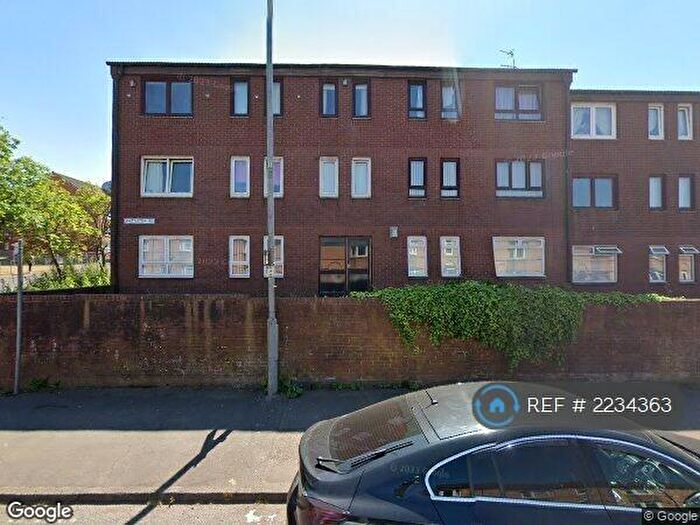 1 Bedroom Flat To Rent In Dalveen Street, Glasgow, G32