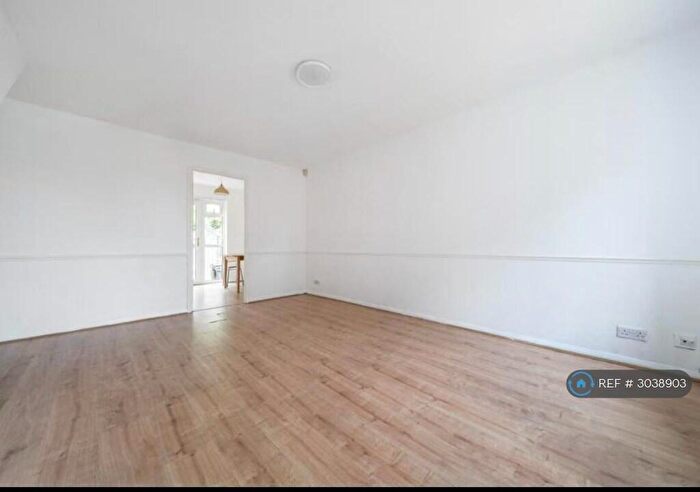 2 Bedroom Terraced House To Rent In Parry Close, Bath, BA2