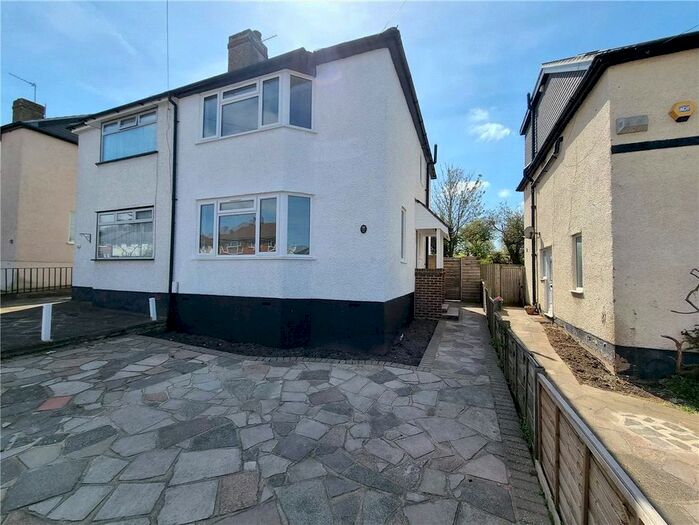 Houses for sale & to rent in BR5 3NF, Hearns Road,,Cray Valley East