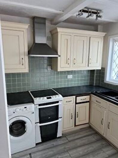 2 Bedroom Terraced House To Rent In Sweet Briar, Crowthorne, RG45