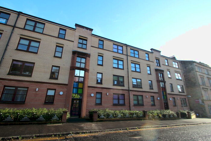 2 Bedroom Flat To Rent In Otago Street, Glasgow, G12