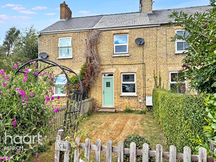 2 Bedroom Character Property For Sale In Doddington Road, Benwick, PE15