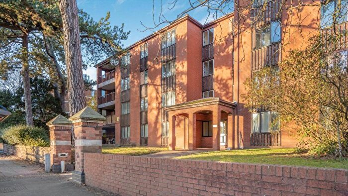 2 Bedroom Apartment To Rent In Hagley Road, Birmingham, B16