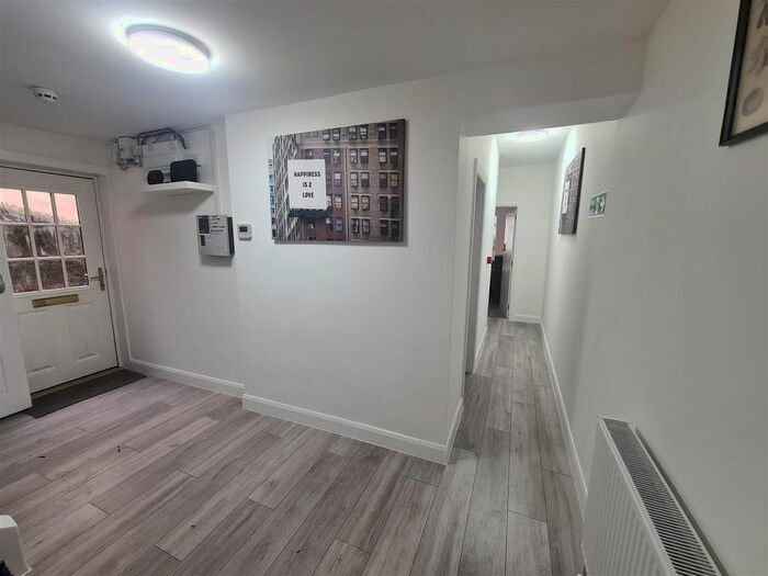 Property To Rent In Worcester Road, Bromsgrove, B61