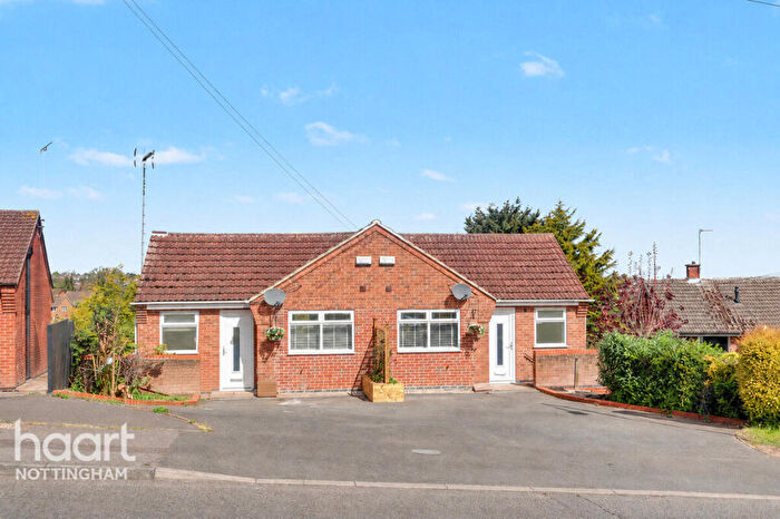 4 Bedroom Semi-Detached House For Sale In Southdale Road, Carlton, NG4