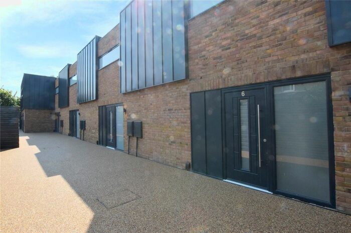 1 Bedroom Maisonette To Rent In Clark Mews, Fearnley Street, Watford, Herts, WD18