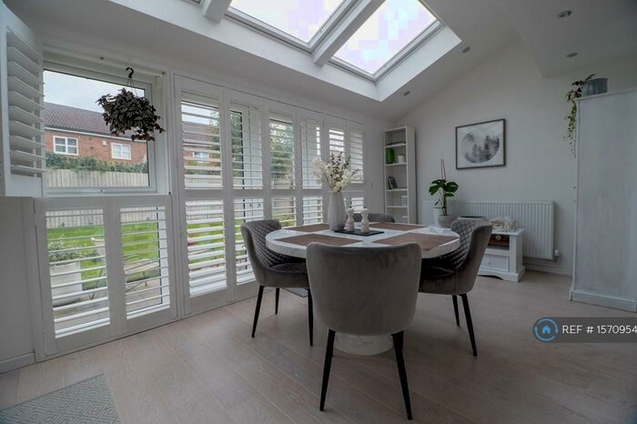 2 Bedroom Detached House To Rent In Anderton Lane, Eccles, Manchester, M30