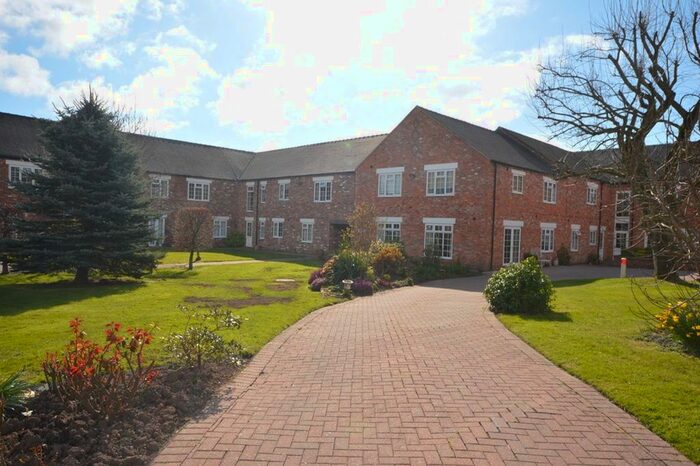 2 Bedroom Flat To Rent In Congleton Road, Sandbach, CW11