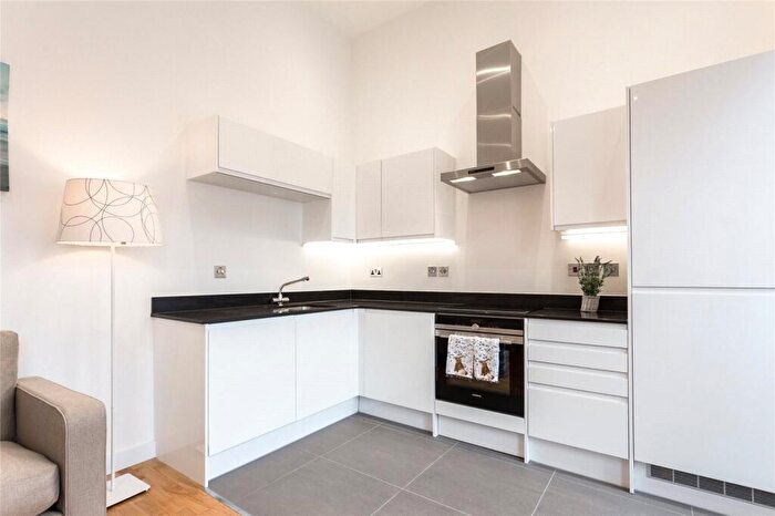 2 Bedroom Flat To Rent In Alexandra Court, A St. Leonards Road, Windsor, SL4