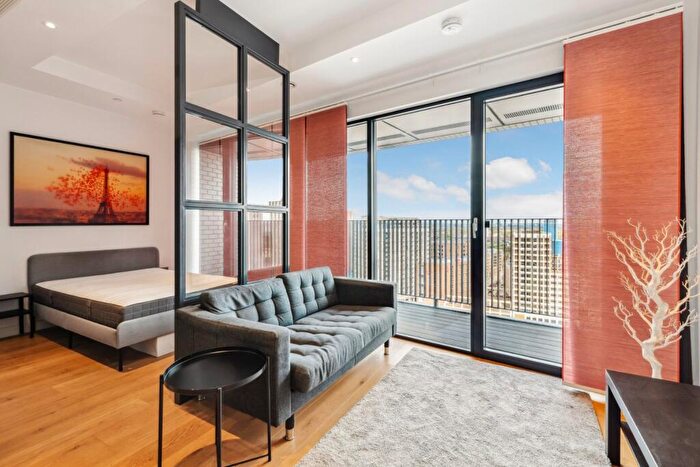 Studio To Rent In Corson House, City Island Way, London, E14