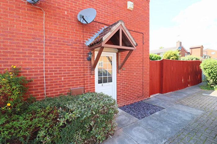 1 Bedroom Property To Rent In Lovage Close, Churchdown, GL3