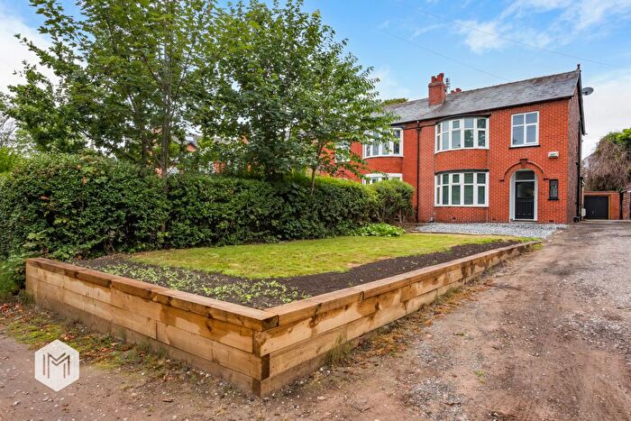 3 Bedroom Semi-detached House To Rent In Eccles Old Road, Salford, Greater Manchester, Gb, M6