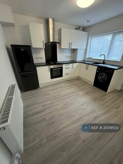 3 Bedroom Terraced House To Rent In Kirkdale Avenue, Coventry, CV6