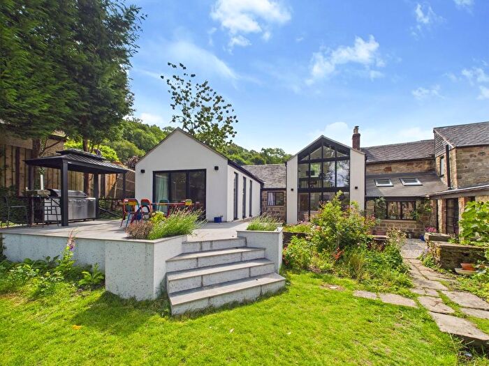 5 Bedroom Detached House For Sale In Starkholmes Road, Starkholmes, Matlock, DE4