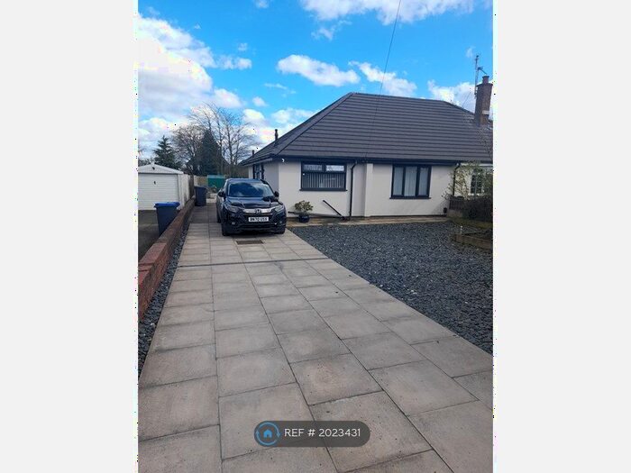 2 Bedroom Bungalow To Rent In Park Avenue, Werrington, Stoke-On-Trent, ST9