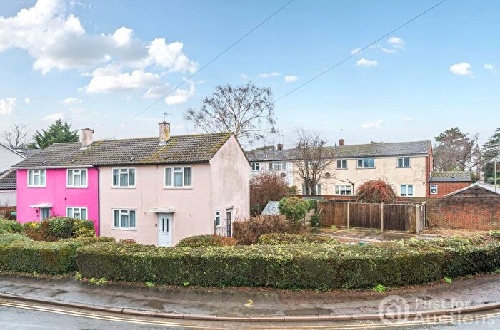 3 Bedroom Semi Detached House For Sale In Girdlestone Road, Headington, Oxford, OX3