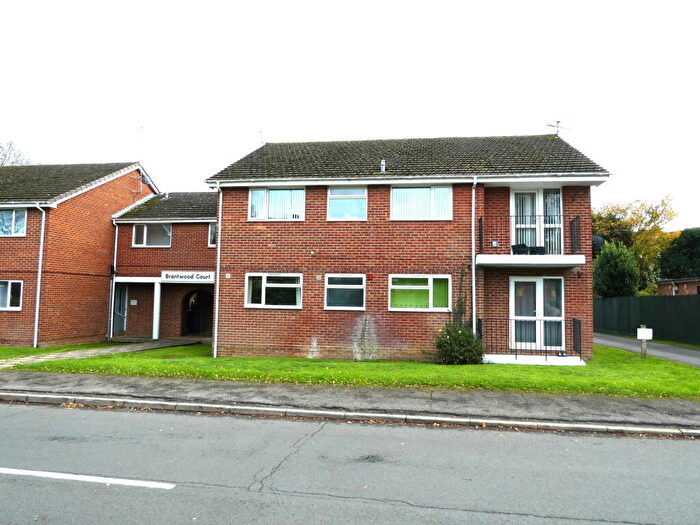 1 Bedroom Apartment For Sale In Brantwood Court, Banbury, OX16