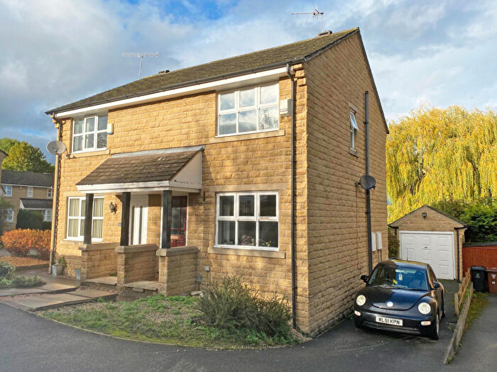 2 Bedroom Semi-Detached House To Rent In Slingsby Close, Apperley Bridge, BD10