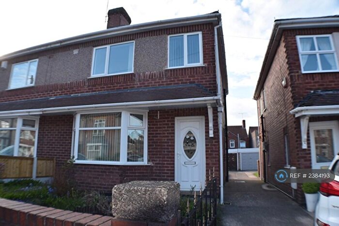3 Bedroom Semi-Detached House To Rent In Princes Street, Mansfield, NG18