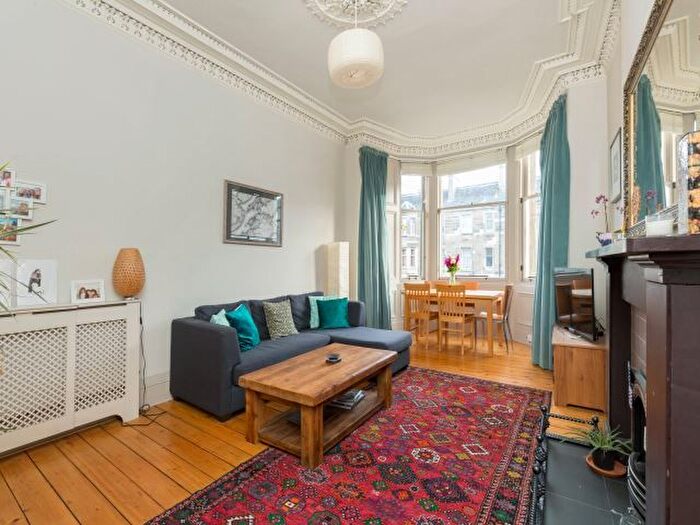 3 Bedroom Flat To Rent In Hillside Street, Hillside, Edinburgh, EH7