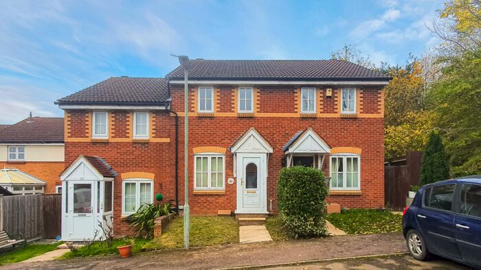 2 Bedroom Terraced House To Rent In Badgers Close, Hertford, SG13