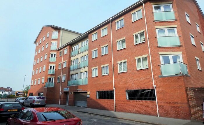 2 Bedroom Terraced House To Rent In Tradewinds, Old Harbour Court, HU2