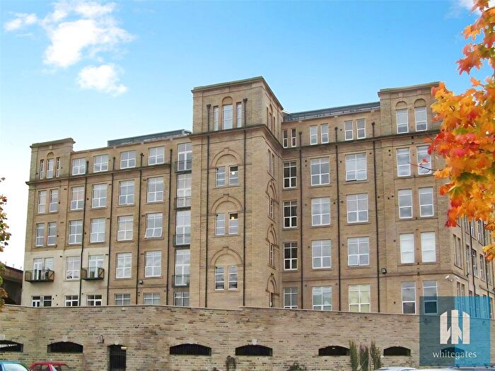1 Bedroom Flat To Rent In Sprinkwell Mill, Bradford Road, Dewsbury, WF13