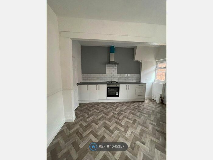 3 Bedroom Terraced House To Rent In Grange Street, Failsworth, Manchester, M35