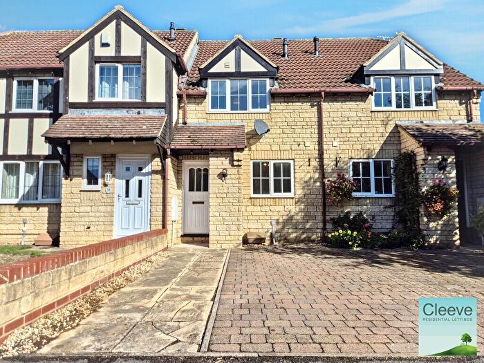 2 Bedroom Terraced House To Rent In Harvesters View, GL52
