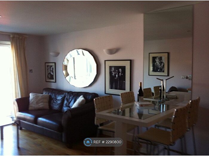 1 Bedroom Flat To Rent In The Canalside, Portsmouth, PO1