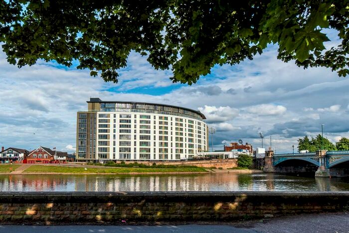 2 Bedroom Apartment To Rent In The Waterside, West Bridgford, NG2