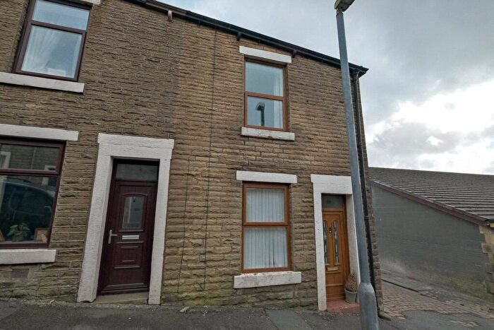 2 Bedroom End Of Terrace House For Sale In Hoyle Street, Rising Bridge, BB5