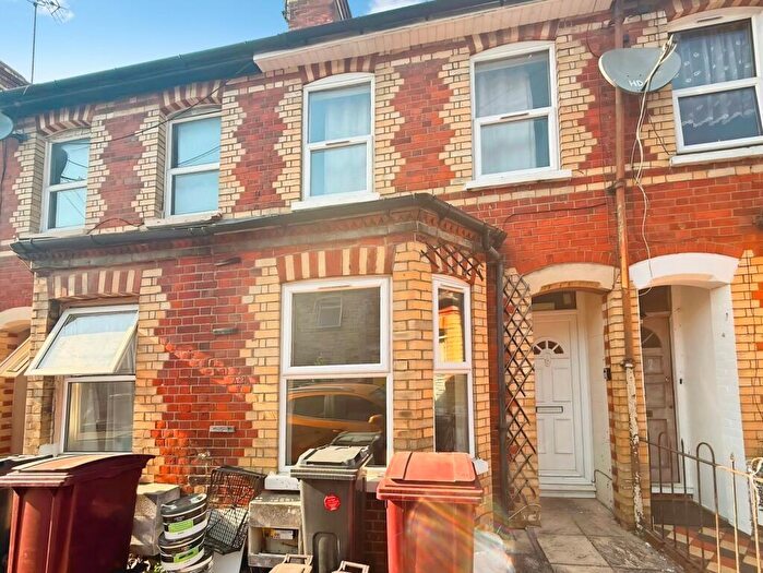 5 Bedroom Terraced House To Rent In Essex Street, Reading, Berkshire, RG2