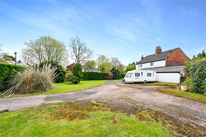 4 Bedroom Detached House For Sale In Nelstrop Road North, Heaton Chapel, Stockport, SK4