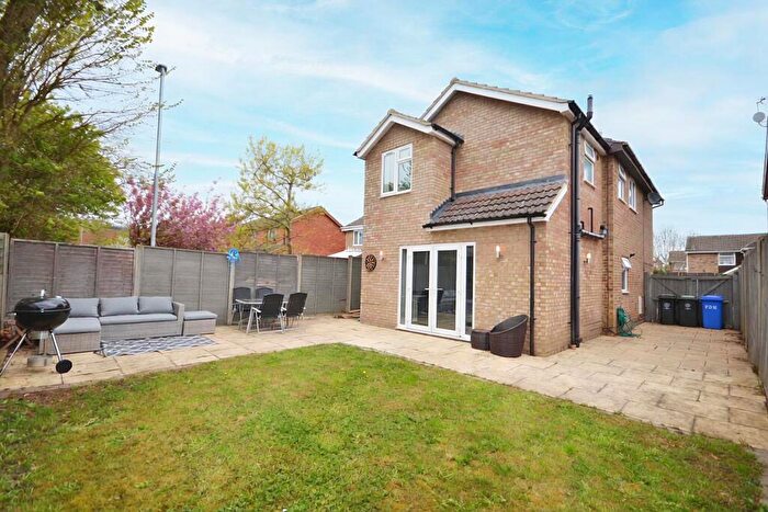 4 Bedroom Detached House For Sale In Nichols Way, Raunds, Northamptonshire, NN9