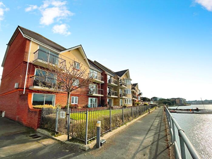 2 Bedroom Apartment For Sale In Vespasian Quay, Southampton, SO18