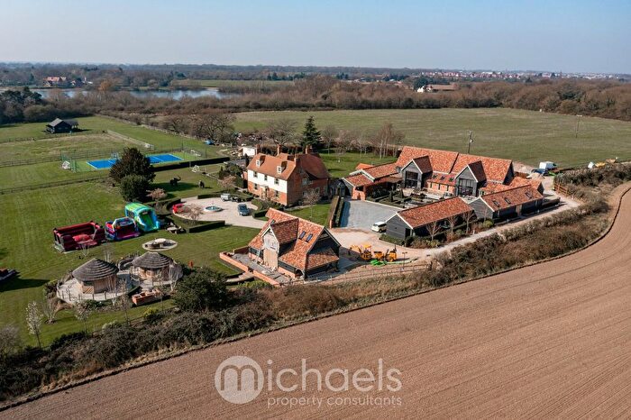 8 Bedroom Detached House For Sale In Lodge Lane, Ardleigh, Colchester, CO7