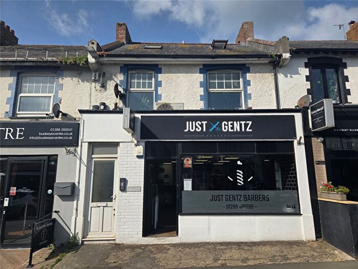 1 Bedroom Flat To Rent In B Queen Street, Bude, Cornwall, EX23