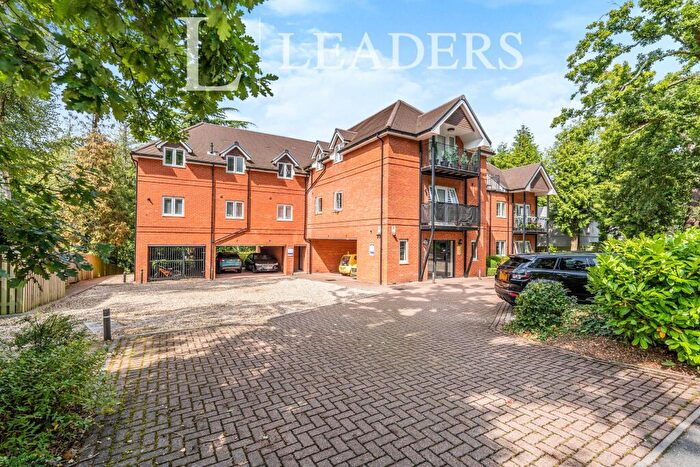 1 Bedroom Apartment To Rent In Chalk Hill, Southampton, SO18