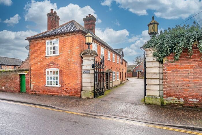 3 Bedroom Semi Detached House For Sale In Old Catton, Norwich, NR6