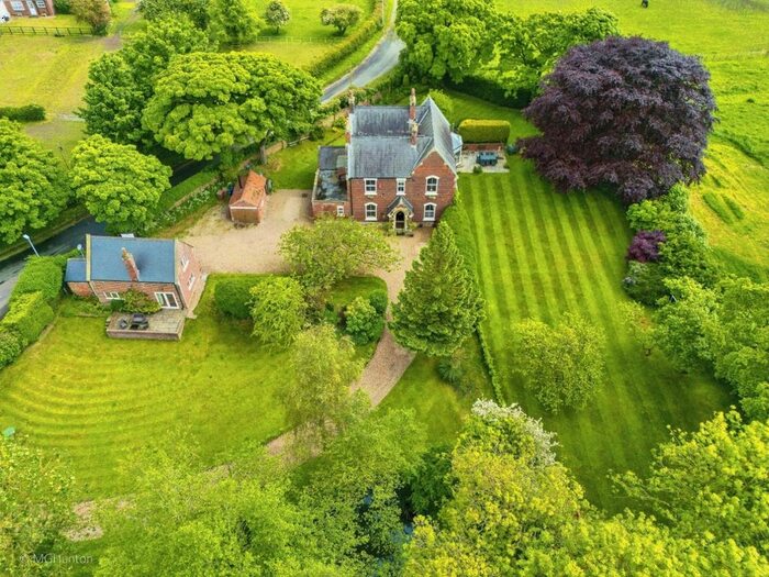 6 Bedroom Detached House For Sale In Main Street, Ulrome, Driffield, YO25