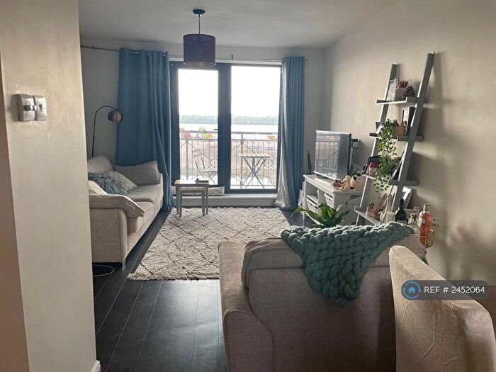 2 Bedroom Flat To Rent In Waterloo Road, Liverpool, L3