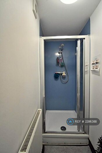 6 Bedroom Terraced House To Rent In Hillside Court, Reading, RG1