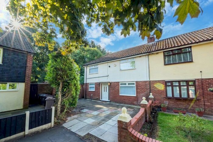 4 Bedroom Semi-Detached House To Rent In Frederick Lunt Avenue, Knowsley, Prescot, L34